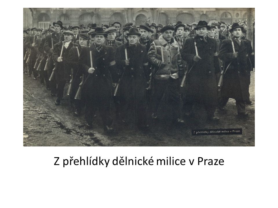 Z přehlídky dělnické milice v Praze